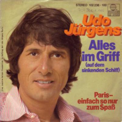 Alles im Griff (auf dem sinkenden Schiff)